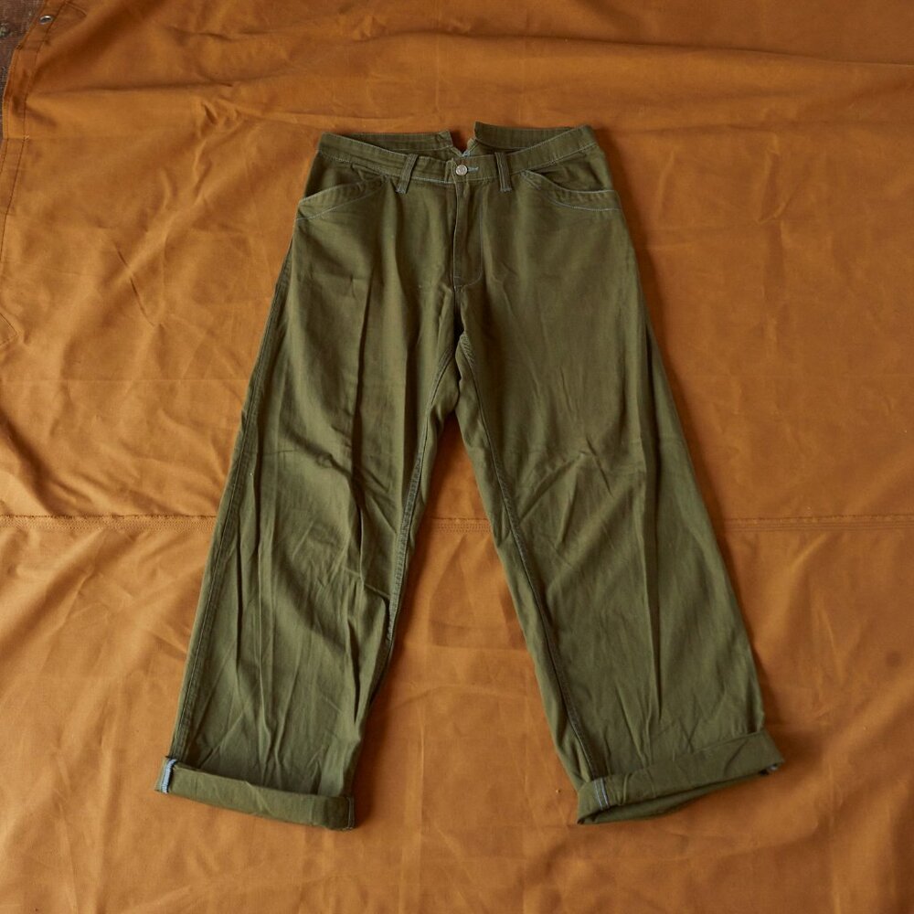 Men's Olive Green Chinos - Classic Casual Pants